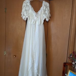 Vintage Bridal Night Gown